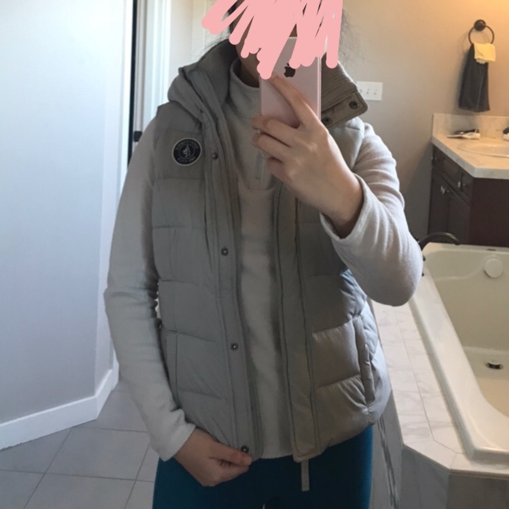 Abercrombie & Fitch Vest Size Small